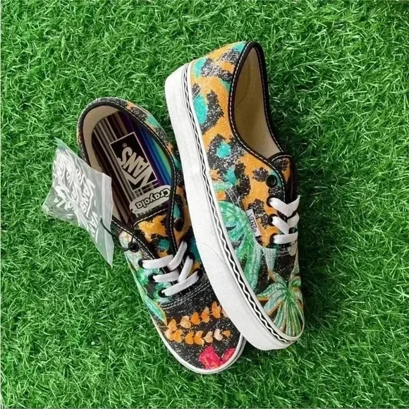 Vans Authentic Crayola Van Doren - Picture 6 of 8